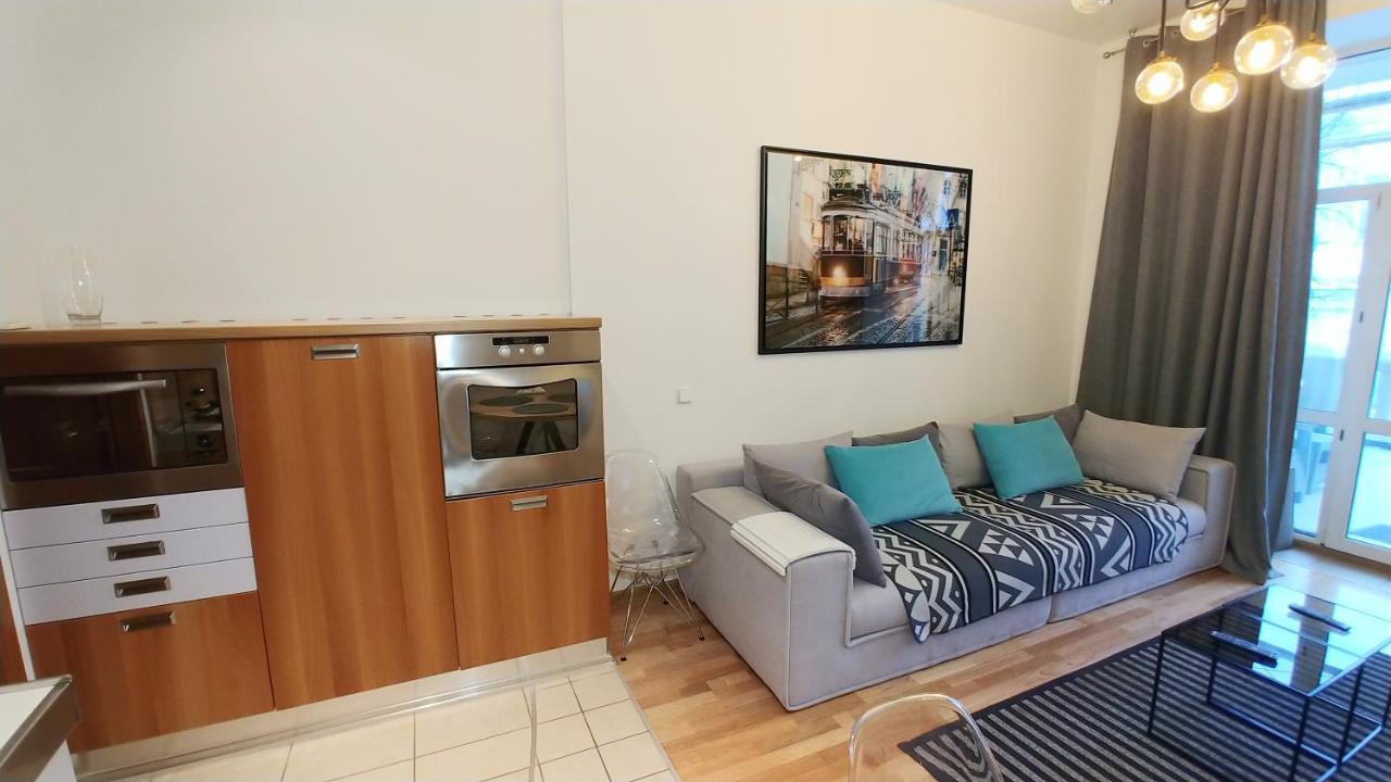 Квартира С Террасой, Крещатик 29, Бессарабка Kiev Exterior foto
